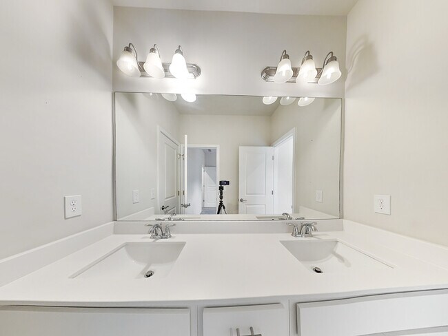 Building Photo - 5940 Stargazer Way