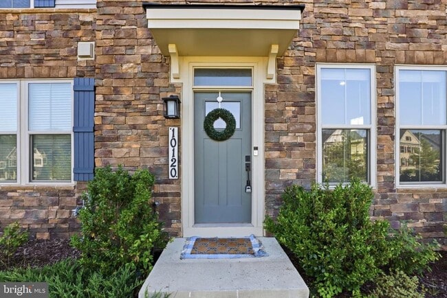 Building Photo - 10120 Stonecat Ct