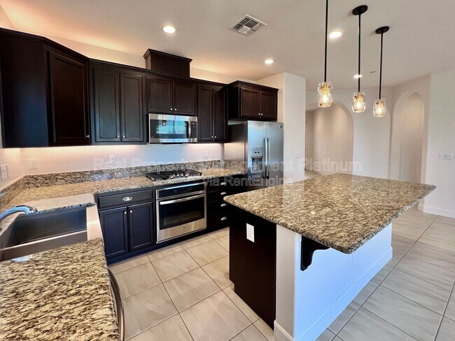 Building Photo - 3415 Brimhall Ln