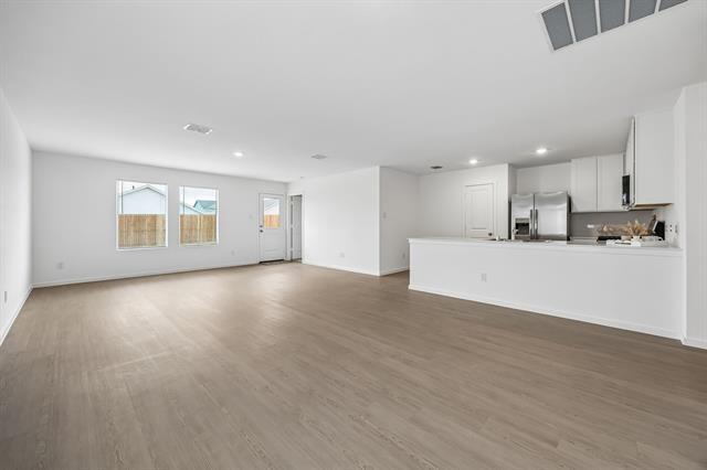 Building Photo - 3008 Tooley Dr