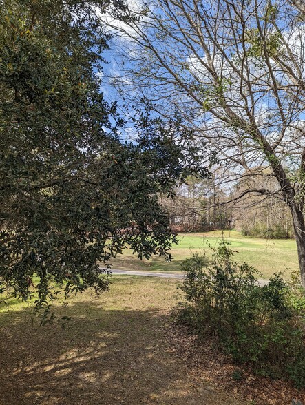 View of the golf course - 76 Al Henderson Blvd