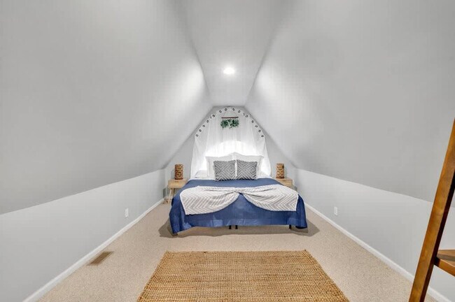 Building Photo - 254 Beaten Path Rd