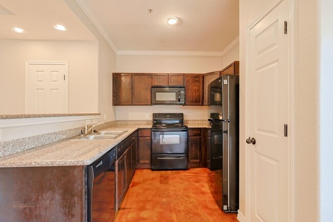 Building Photo - 5015 Stowers Blvd