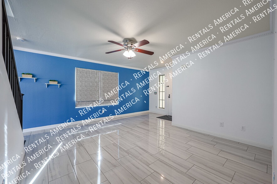 Building Photo - 10402 E Nice Ct