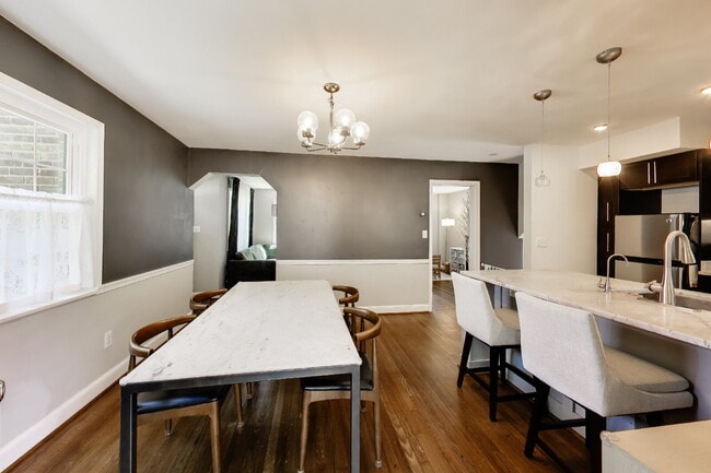 Building Photo - Classic Brick Colonial in the Heart of Berkshire