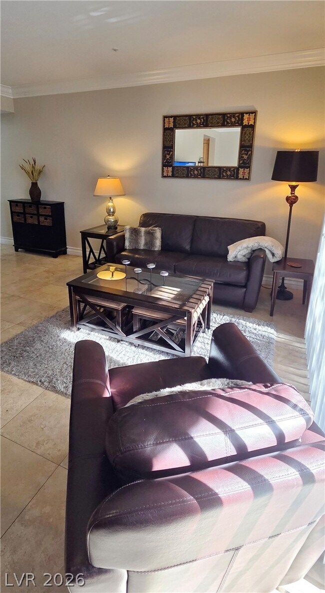 Building Photo - 210 E Flamingo Rd