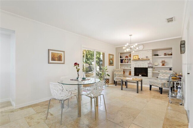 Building Photo - 1010 Bay Breeze Terrace