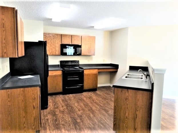 Building Photo - 5529 Hammermill Dr