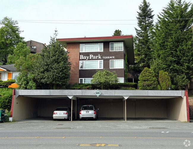 Building Photo - Bay Park Terrace