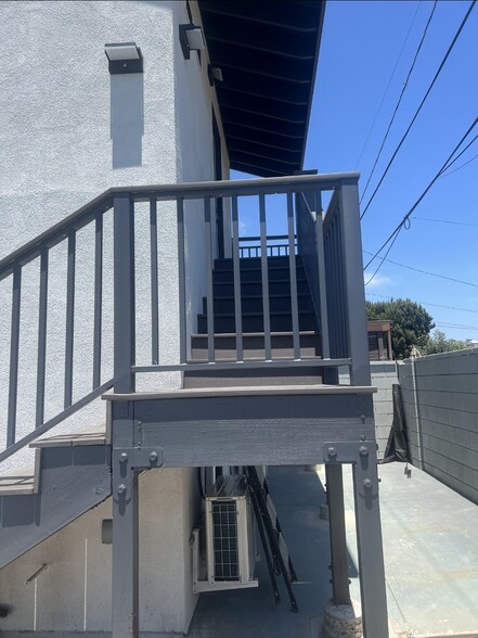 Building Photo - 14726 Gandesa Rd