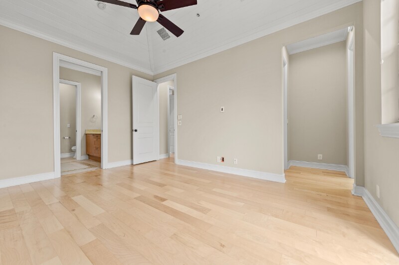 Building Photo - 308 W Mallory Cir