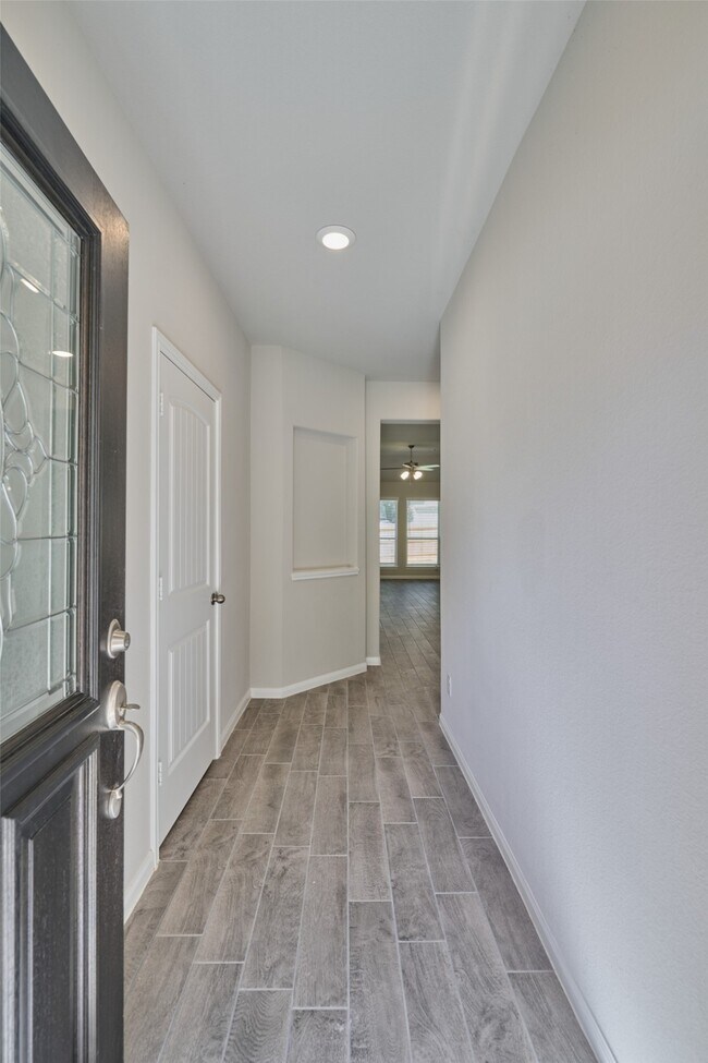 Building Photo - 11330 Alcott Dr