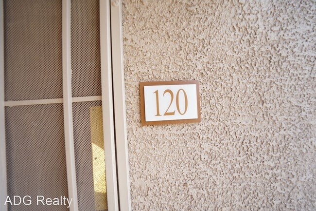 Building Photo - 2 br, 2 bath House - 9580 W Reno Ave #120 ...