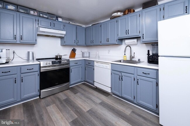 Building Photo - 14703 Prairie Landing Way