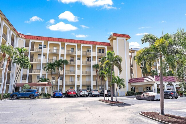 Building Photo - 105 Paradise Harbour Blvd