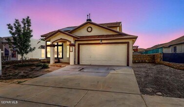 Building Photo - 409 Desert Chicory St