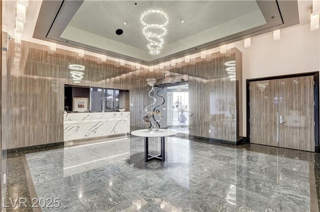 Building Photo - Luxury High-Rise Living at SKY | 29th Floo...