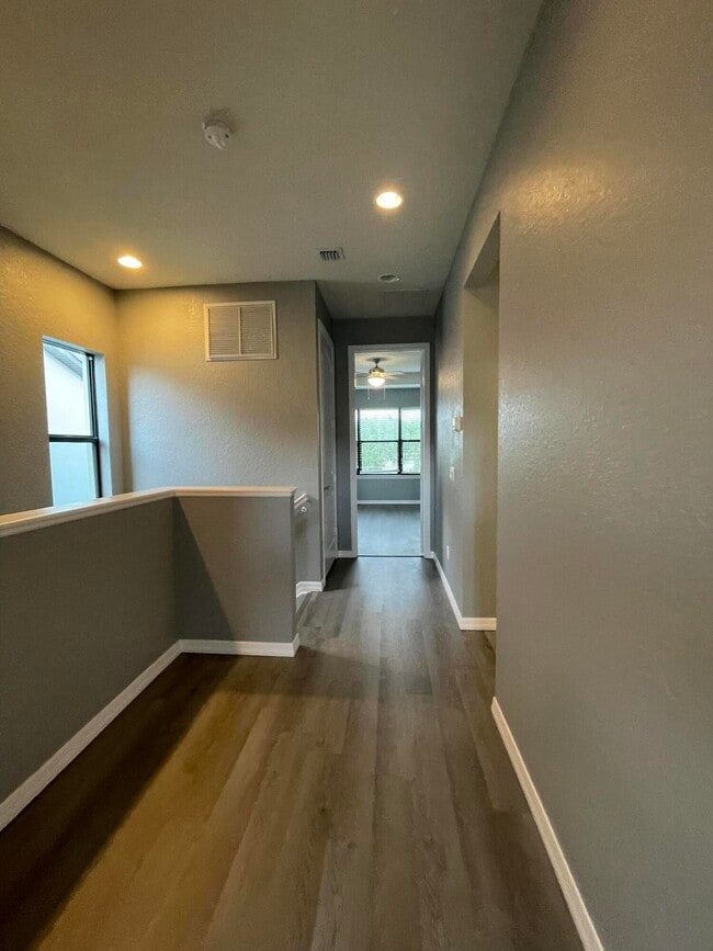 Building Photo - 4516 San Fratello Cir