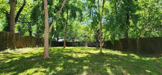 Building Photo - 95 Thirkield Ave SE