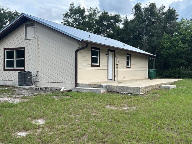 Building Photo - 2229 Adelia Blvd