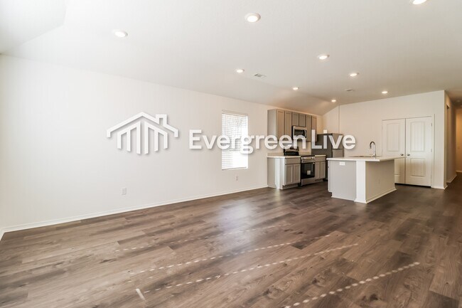 Building Photo - 185 Sarah Alyse Ln