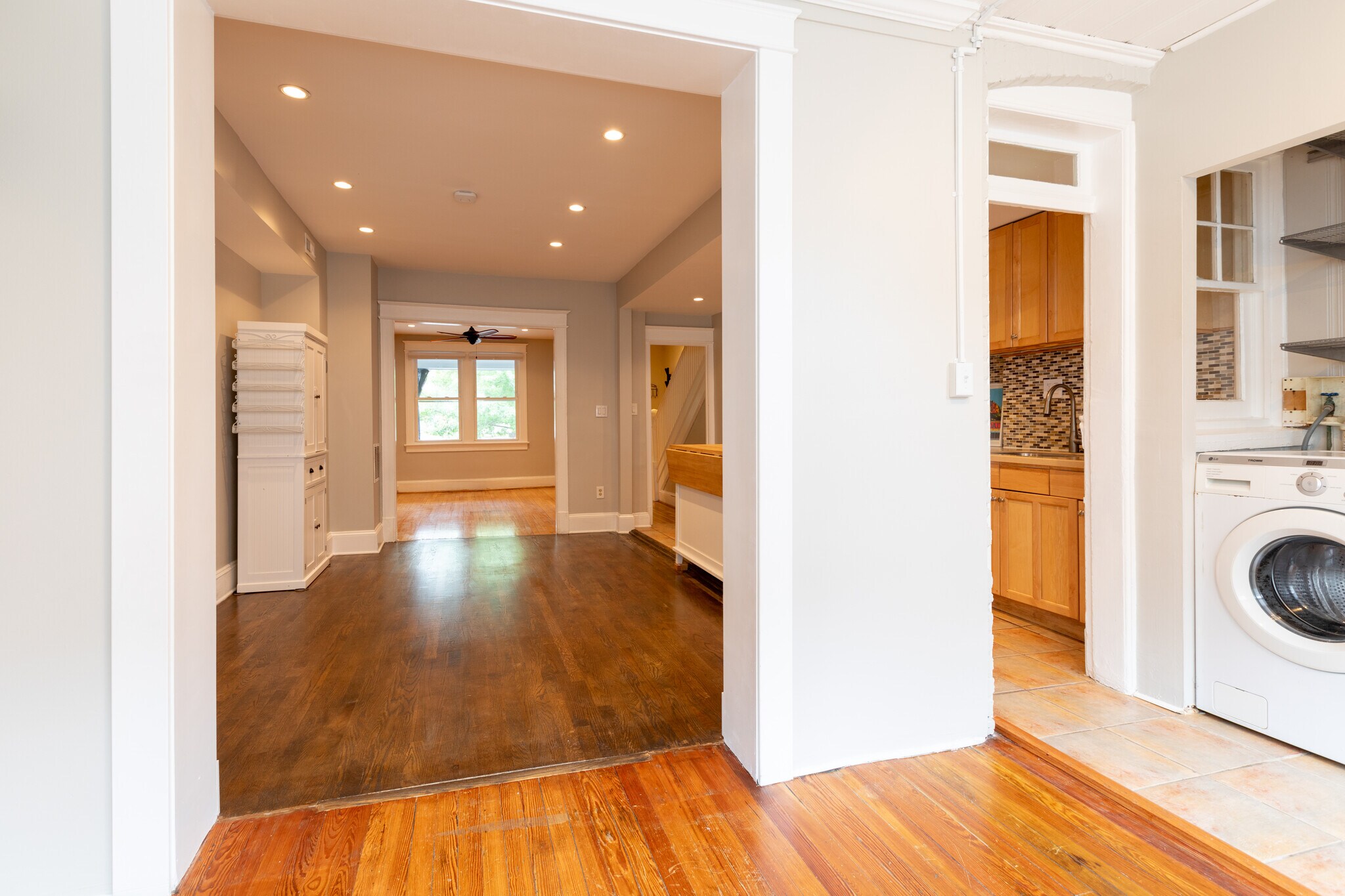 Building Photo - 1234 Owen Pl NE