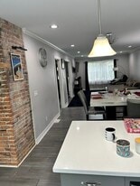 Building Photo - 226 Anderson Pl