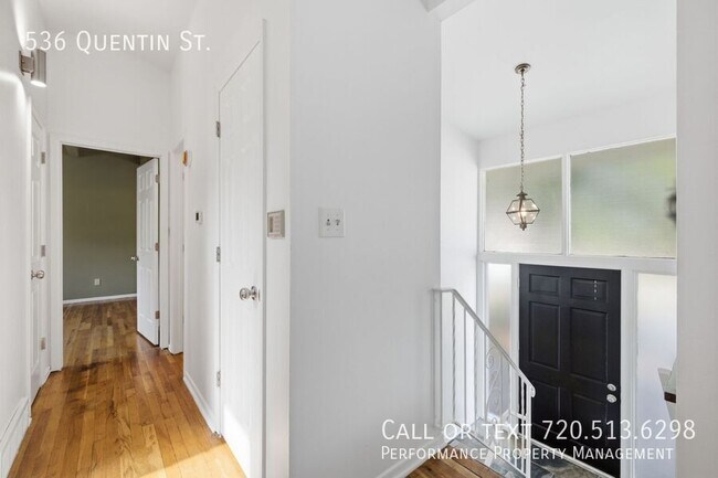 Building Photo - 536 Quentin St
