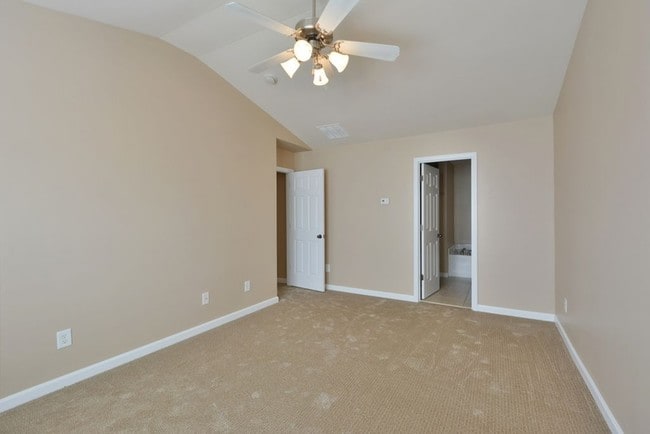 Building Photo - 1023 Nightfall Ct NW