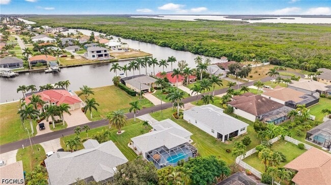 Building Photo - 2919 SW 25th St