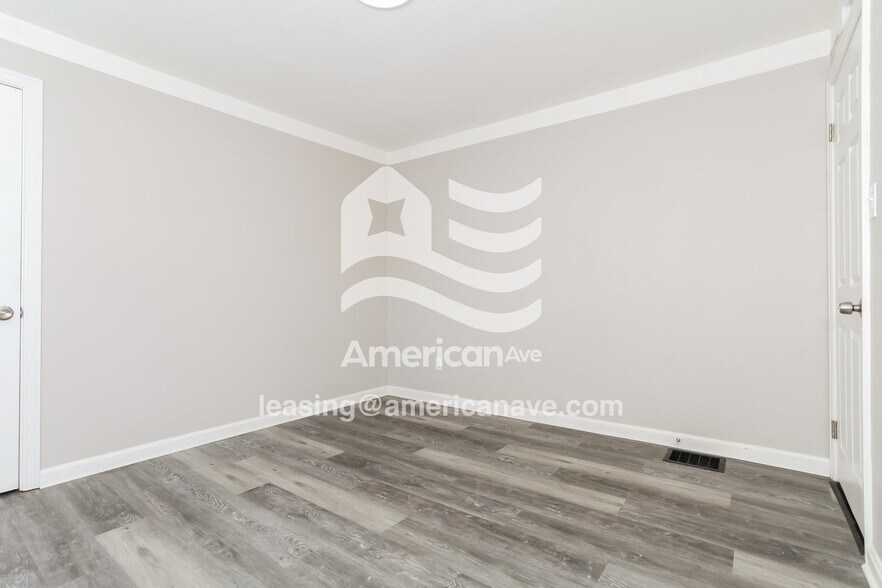 Building Photo - 6918 Mar Bev Drive, 45239; #1101694 - 1101694