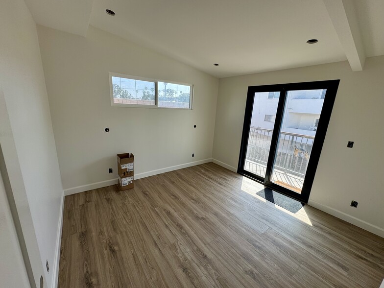 Building Photo - 110 Paseo de la Concha