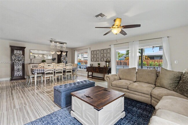 Building Photo - 7941 NW 3rd Pl