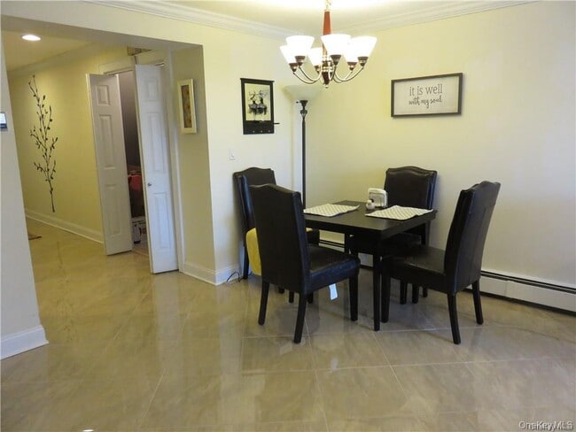 Building Photo - 36 Greenridge Ave