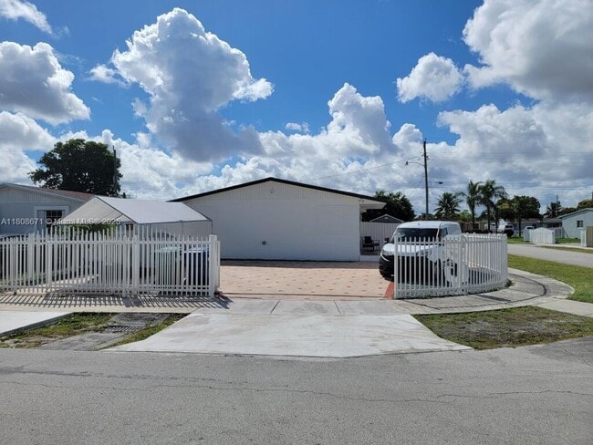 Building Photo - 4480 NW 170th St