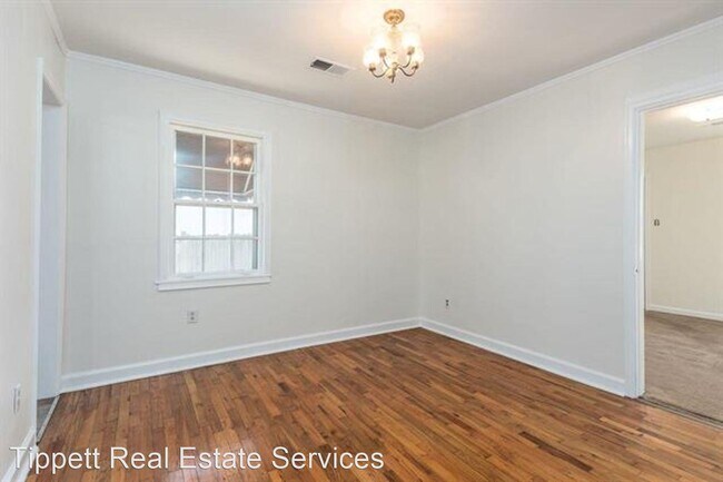 Building Photo - 3 br, 1 bath House - 3871 Lytle Cir