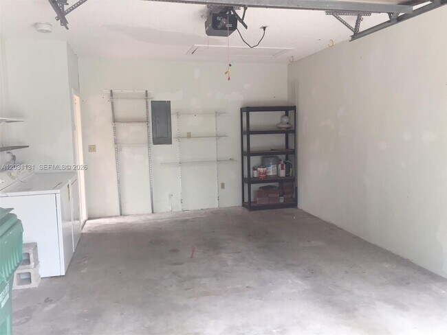 Building Photo - 11449 SW 84th Ln