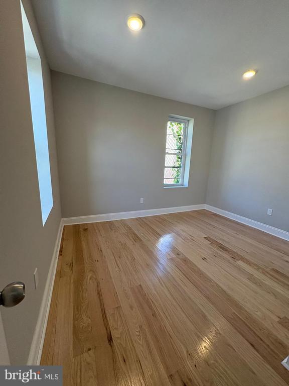 Building Photo - 2900 N 5th St