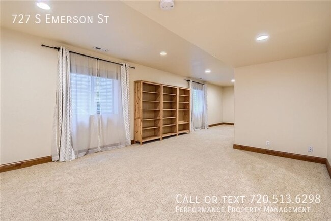 Building Photo - 727 S Emerson St