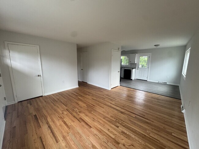 Building Photo - July Only: Submit your application this month and pay a reduced application fee of just $32. Reno...
