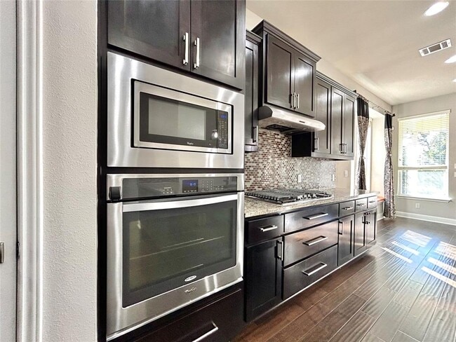 Building Photo - 9313 Kyles Stake Rd