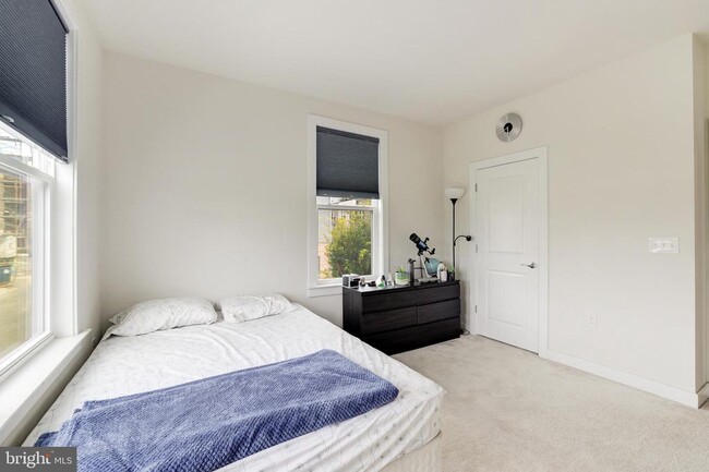 Building Photo - 13389 Launders St