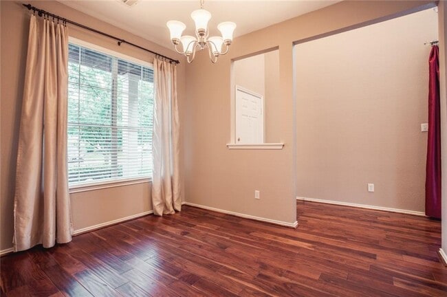 Building Photo - 11012 Los Comancheros Rd