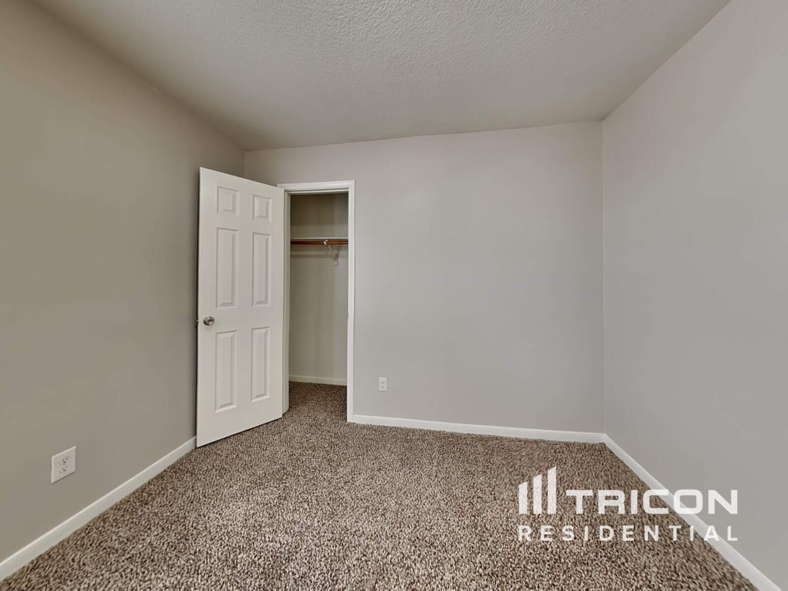 Building Photo - 6930 Waterlilly View Ln