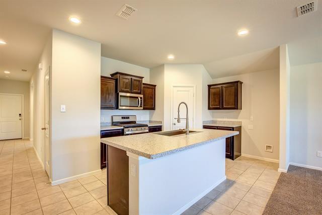 Building Photo - 16513 Milwaukee St