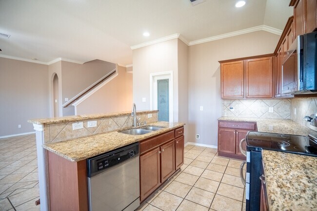 Building Photo - 20226 Blue Lake View Ln