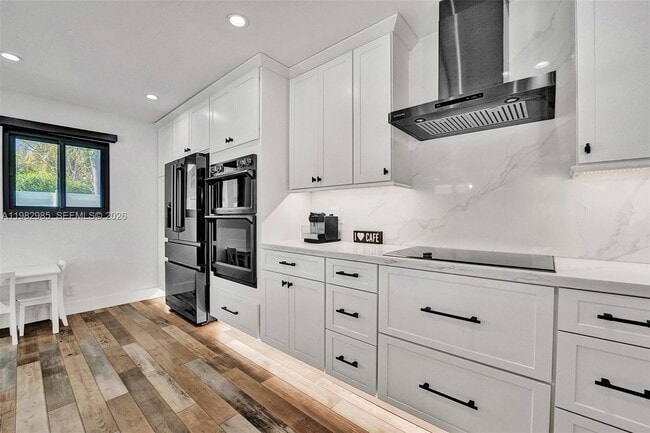 Building Photo - 915 NW 7th St