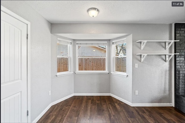 Building Photo - 4646 SE Caber Cir