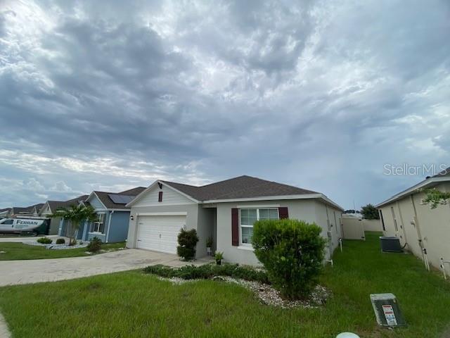 Building Photo - 963 Serchio St
