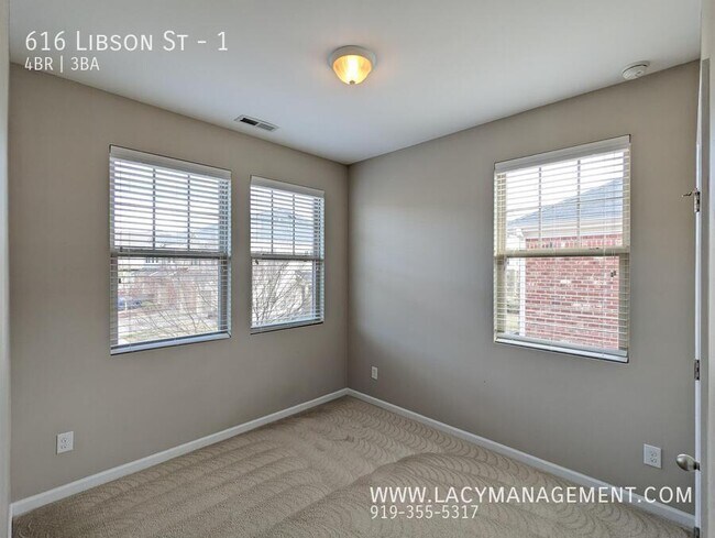 Building Photo - 616 Libson St
